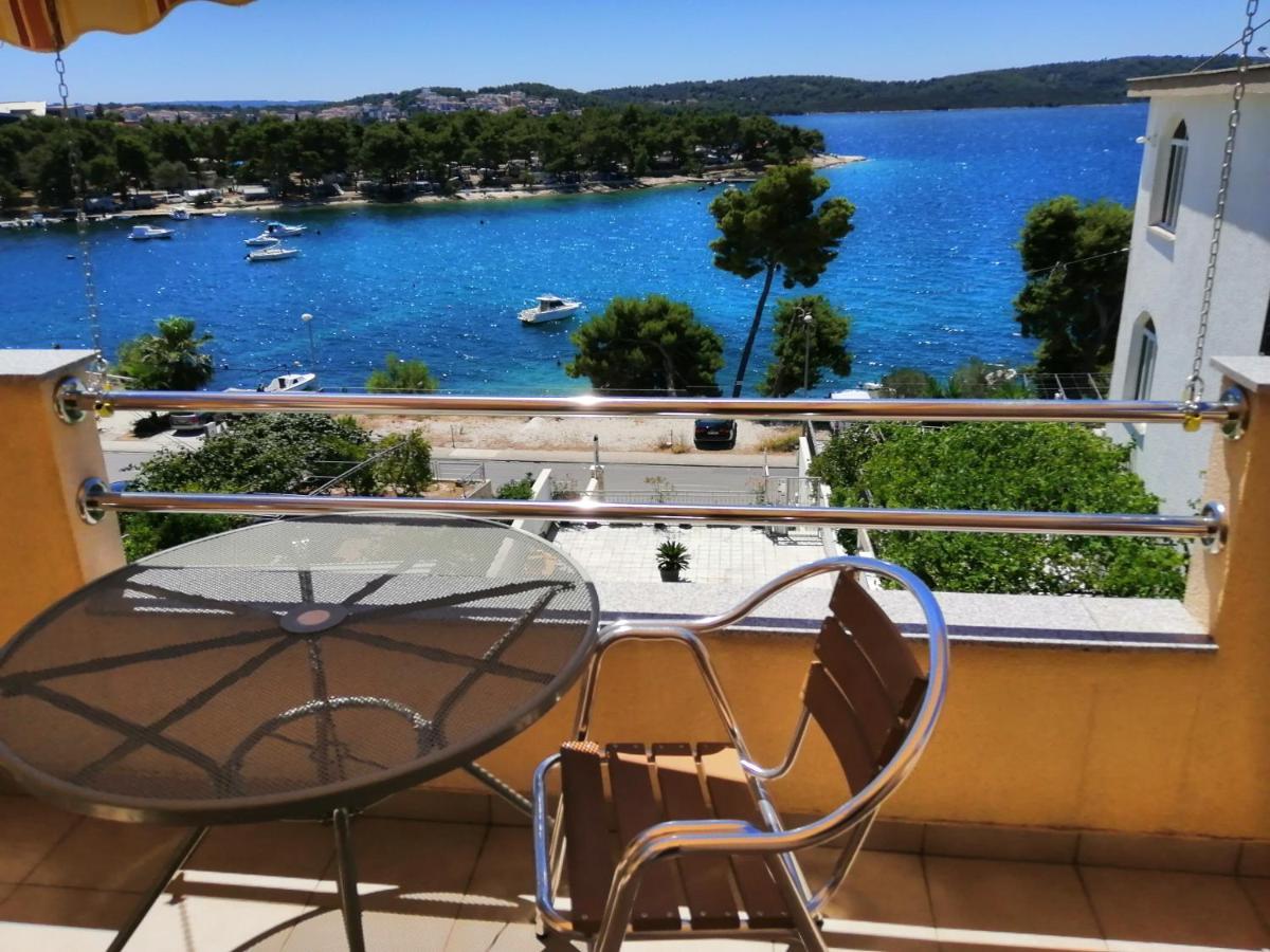 Apartments Saldun Trogir Bagian luar foto