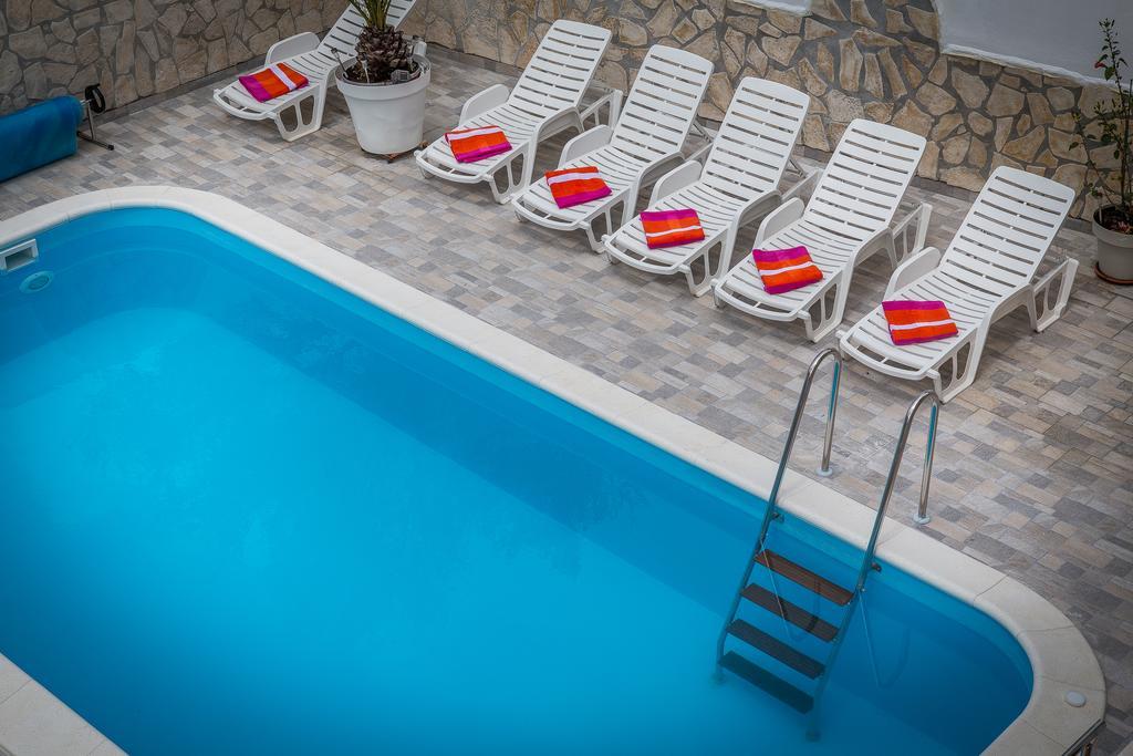 Apartments Saldun Trogir Bagian luar foto