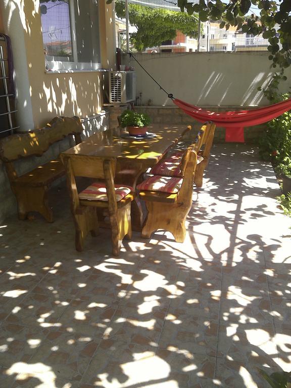 Apartments Saldun Trogir Bagian luar foto